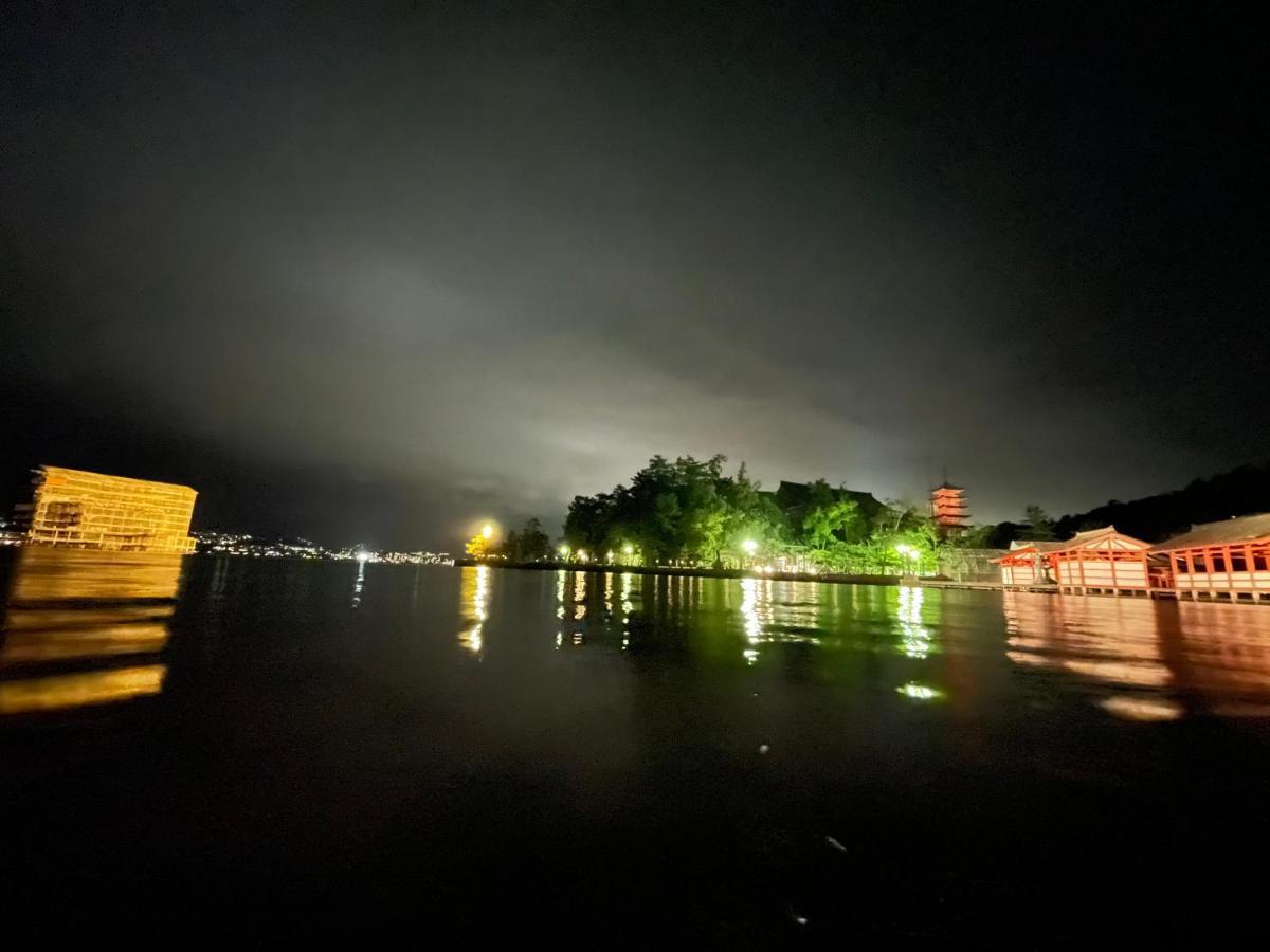 Miyajima Morinoyado Hotell Hatsukaichi Exteriör bild