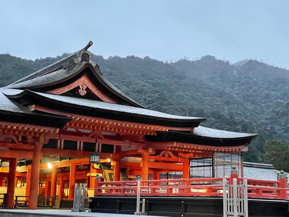 Miyajima Morinoyado Hotell Hatsukaichi Exteriör bild