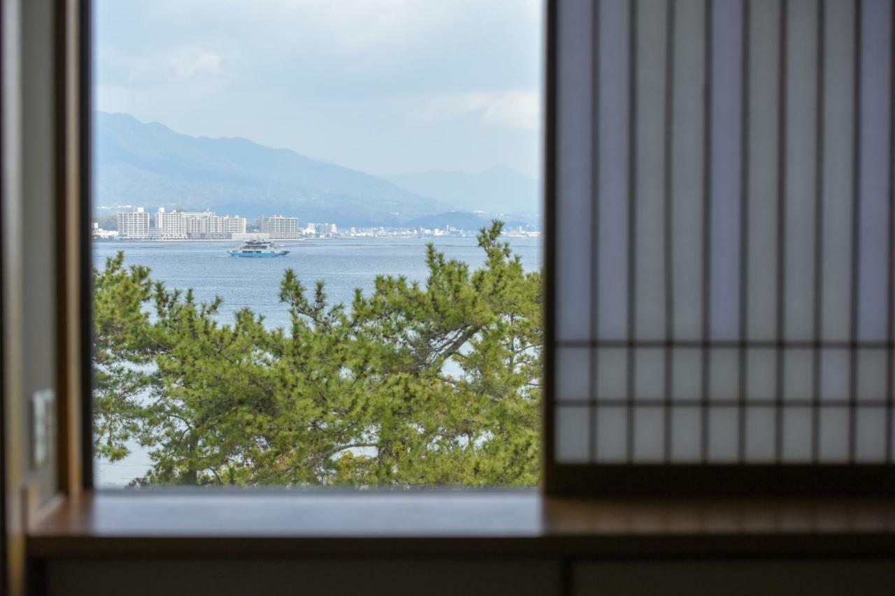 Miyajima Morinoyado Hotell Hatsukaichi Exteriör bild